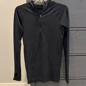 Lululemon swiftly size 6